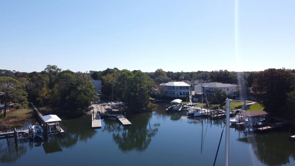 48 of 61 - 1208 Oakmont Drive, Niceville, FL
