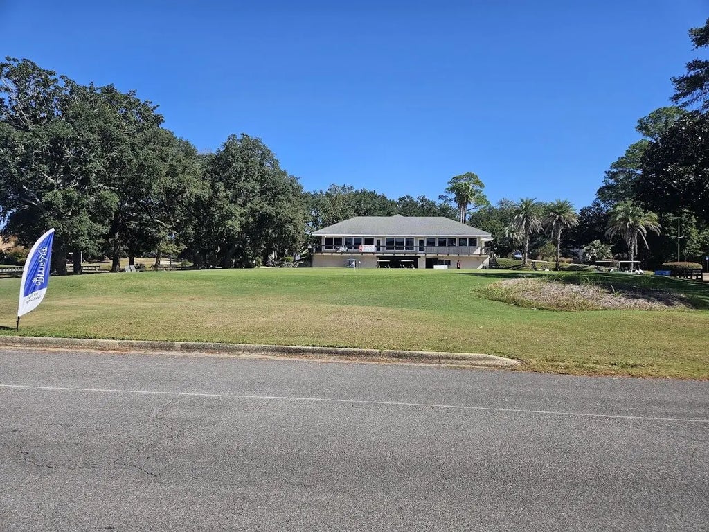 58 of 61 - 1208 Oakmont Drive, Niceville, FL