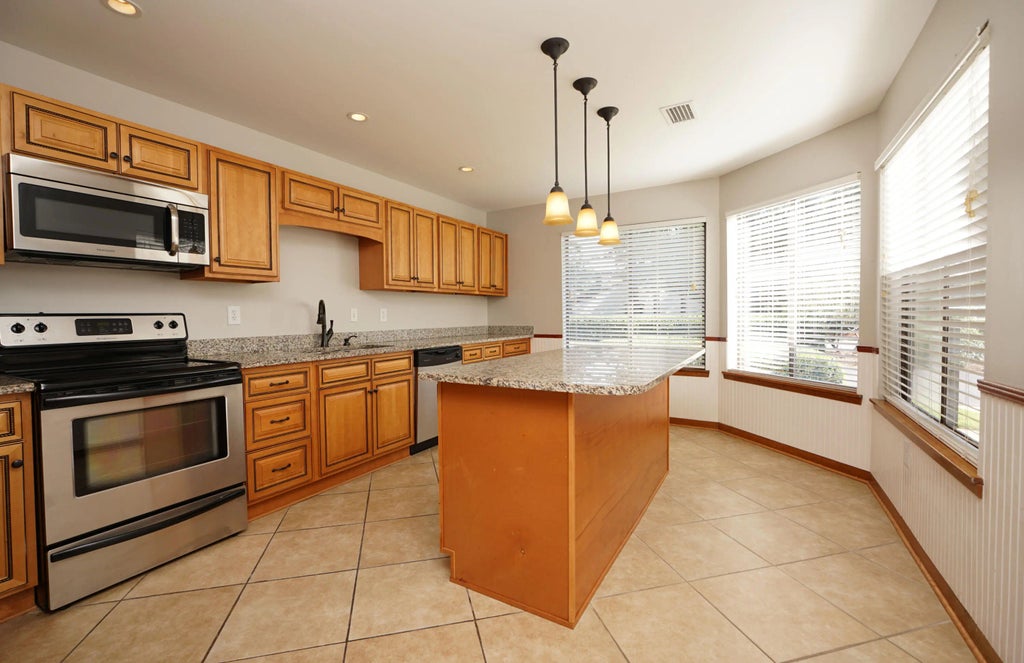 9 of 61 - 1208 Oakmont Drive, Niceville, FL
