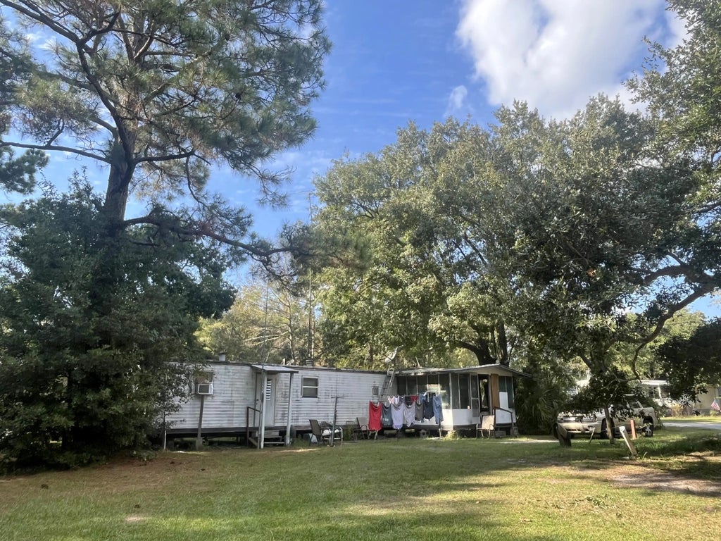 2 of 16 - 75 Hankins Road, Freeport, FL