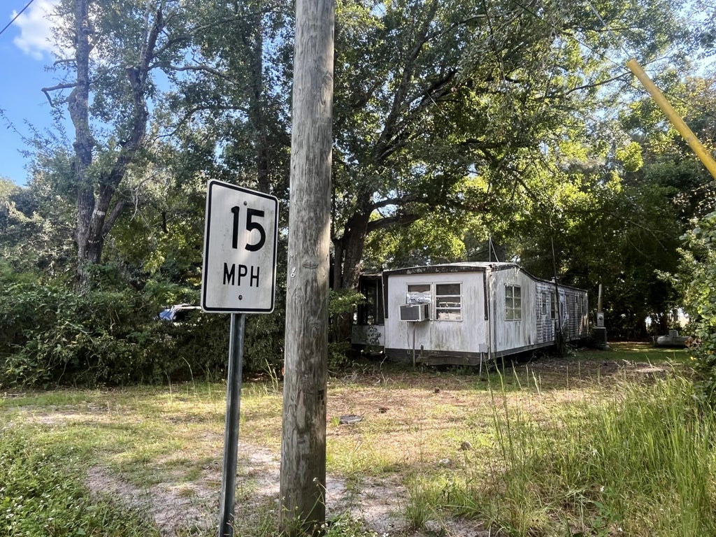 3 of 16 - 75 Hankins Road, Freeport, FL