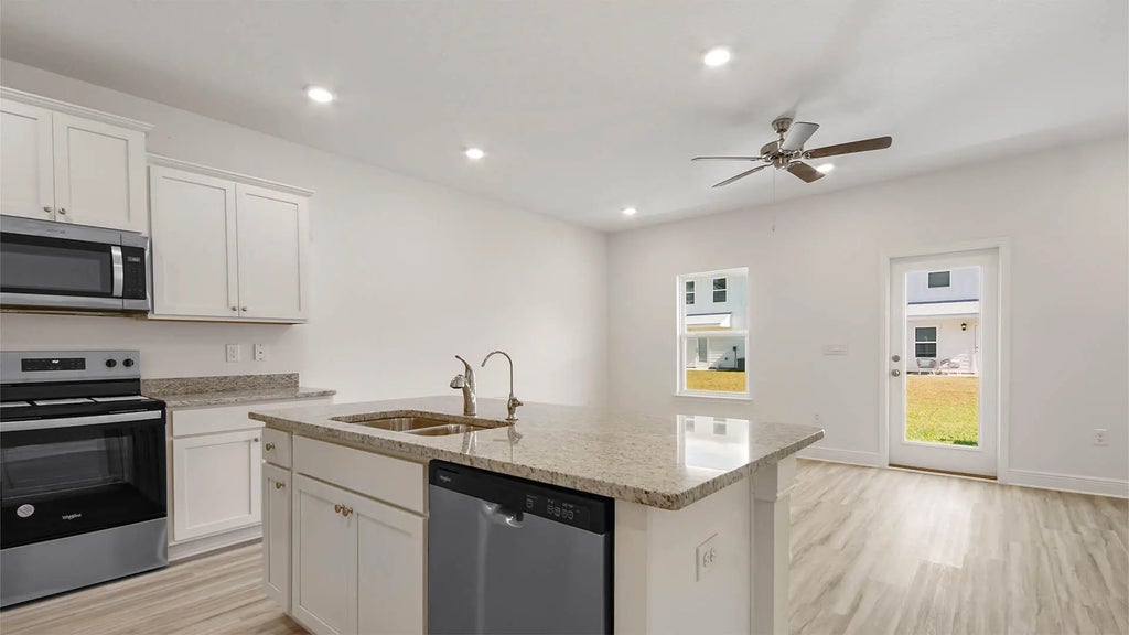 7 of 33 - 18 Rudder Lane, Freeport, FL