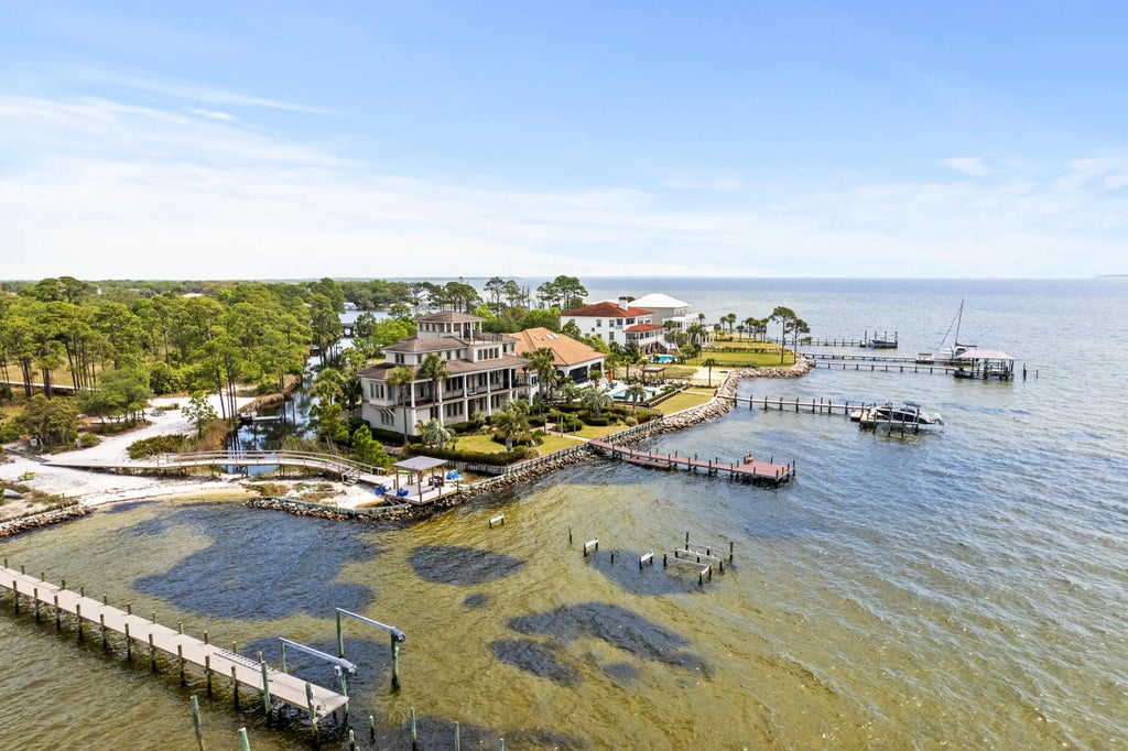117 of 123 - 753 Boulevard Of The Champions, Shalimar, FL