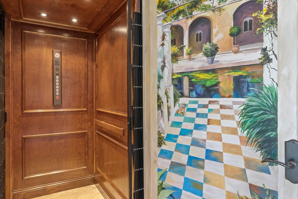 21 of 123 - 753 Boulevard Of The Champions, Shalimar, FL