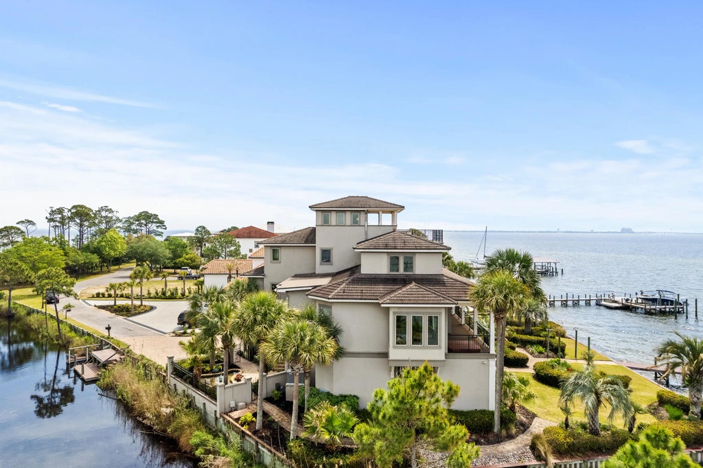 3 of 123 - 753 Boulevard Of The Champions, Shalimar, FL