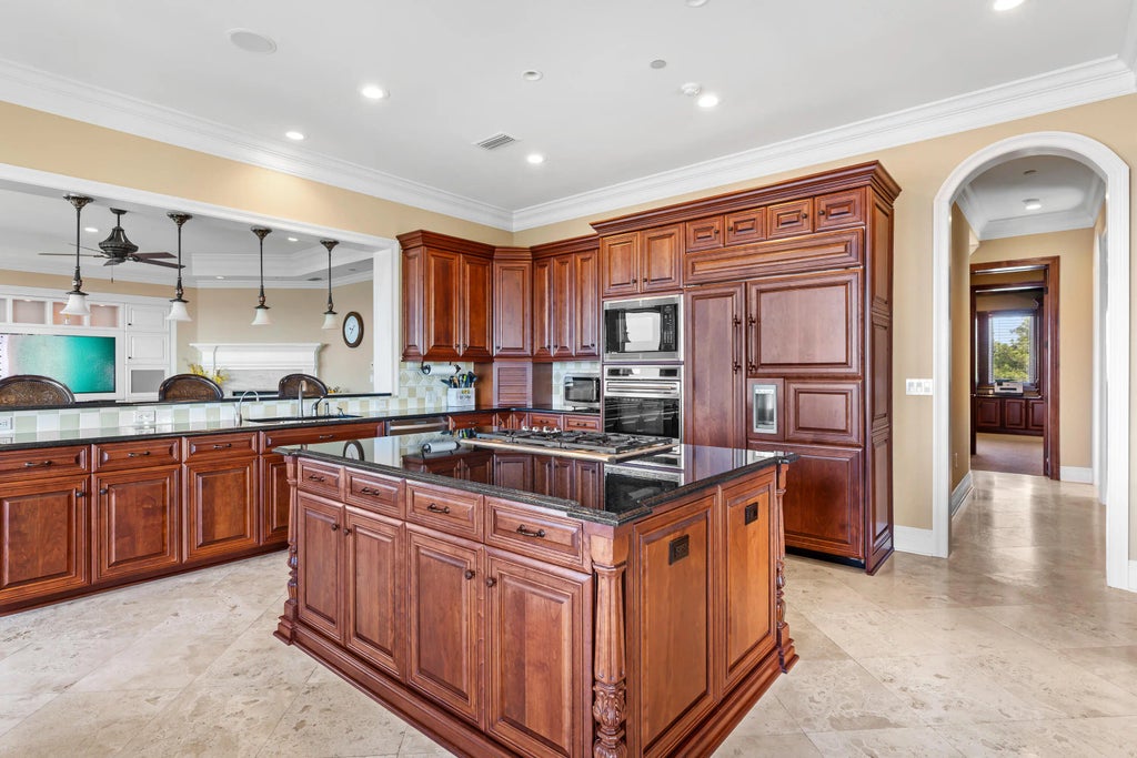 32 of 123 - 753 Boulevard Of The Champions, Shalimar, FL