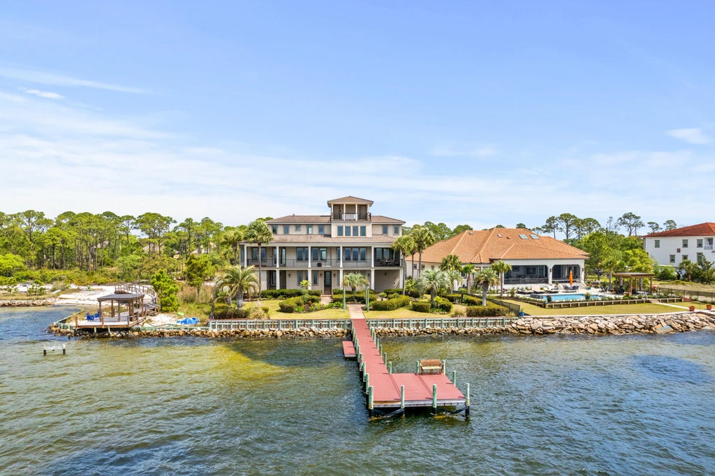 5 of 123 - 753 Boulevard Of The Champions, Shalimar, FL