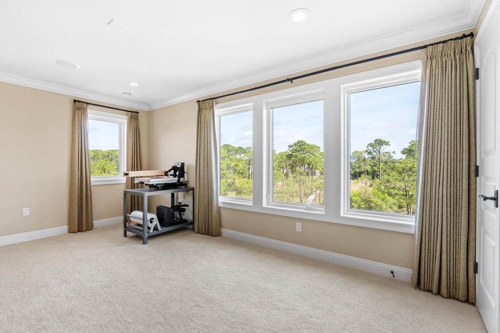 70 of 123 - 753 Boulevard Of The Champions, Shalimar, FL
