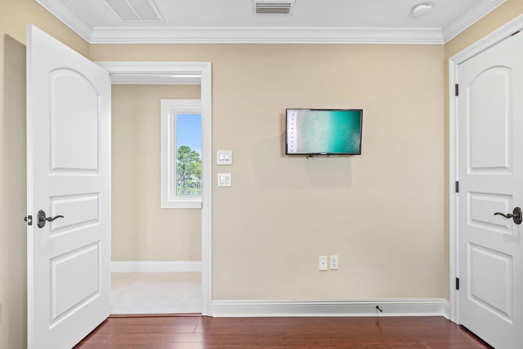 81 of 123 - 753 Boulevard Of The Champions, Shalimar, FL