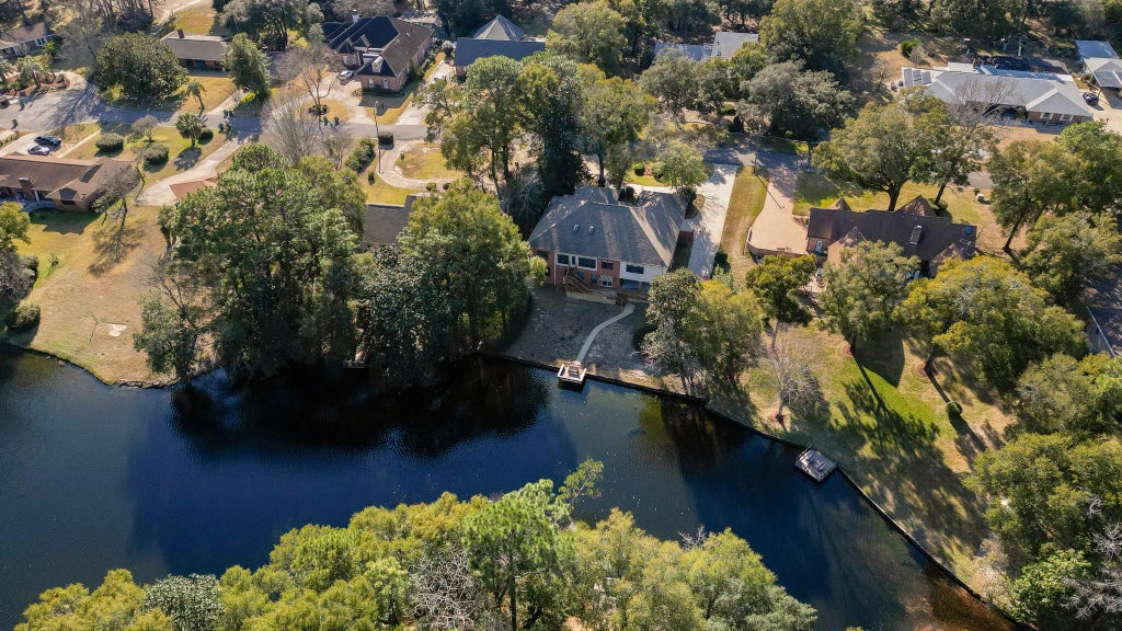 47 of 48 - 629 Carr Drive, Niceville, FL