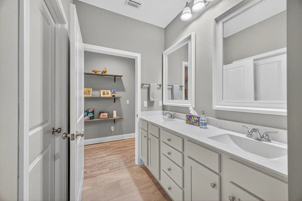 10 of 59 - 61b 6th Street, Shalimar, FL