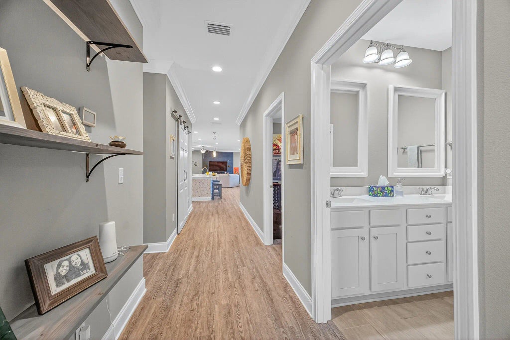 13 of 59 - 61b 6th Street, Shalimar, FL
