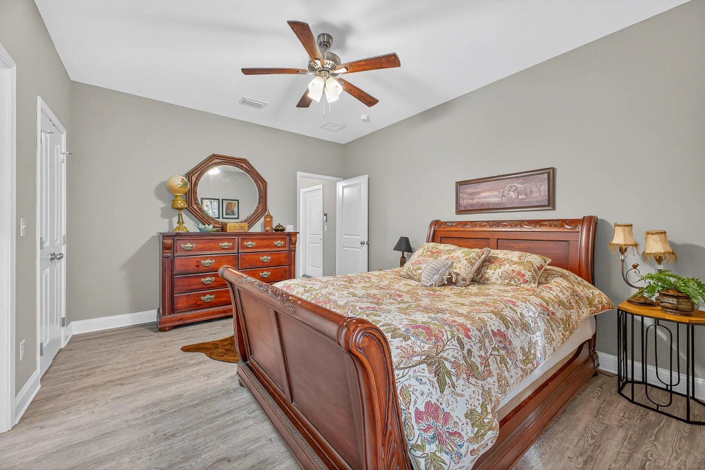 20 of 59 - 61b 6th Street, Shalimar, FL