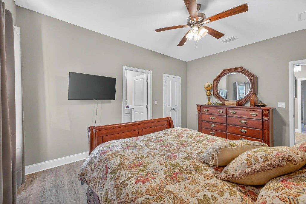 21 of 59 - 61b 6th Street, Shalimar, FL