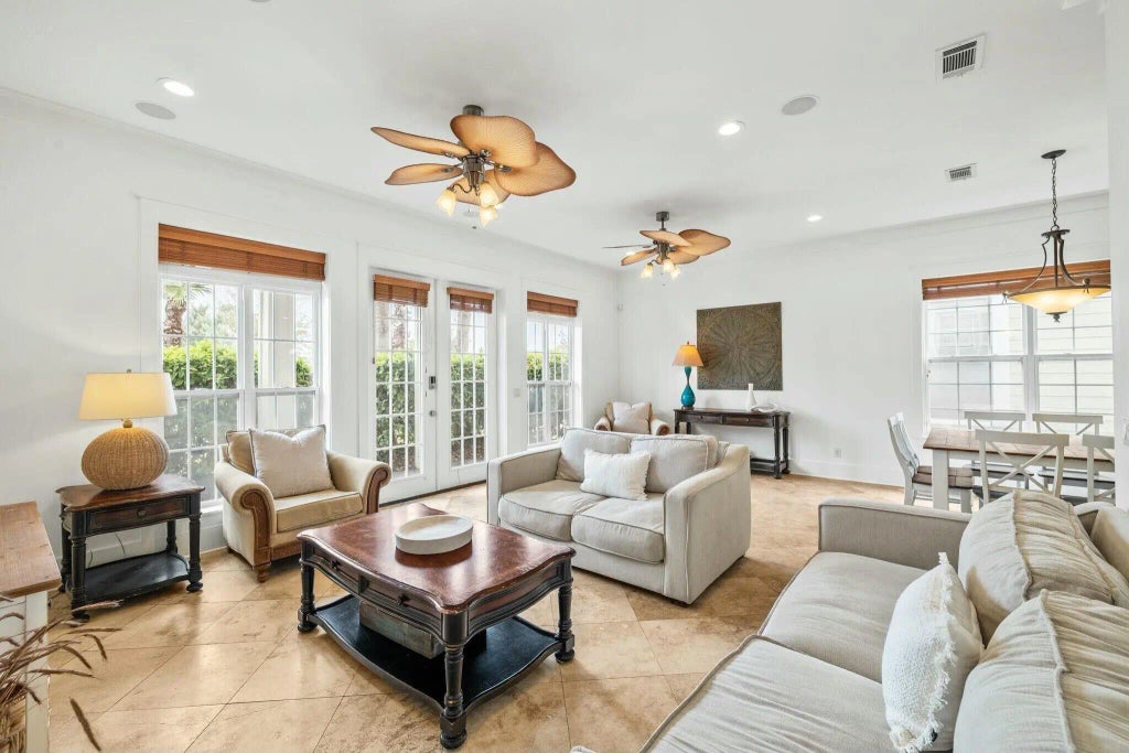 7 of 26 - 137 N Saint Francis Drive, Miramar Beach, FL