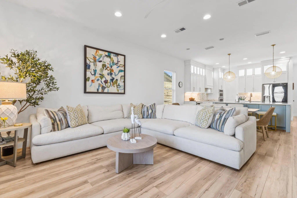 17 of 69 - 7028 Thomas Drive, Panama City Beach, FL