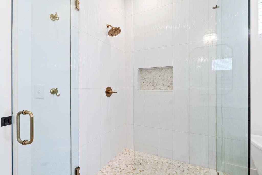 24 of 69 - 7028 Thomas Drive, Panama City Beach, FL