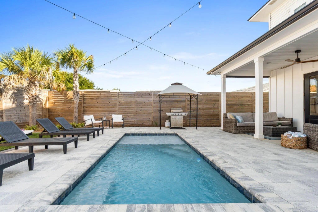 55 of 69 - 7028 Thomas Drive, Panama City Beach, FL