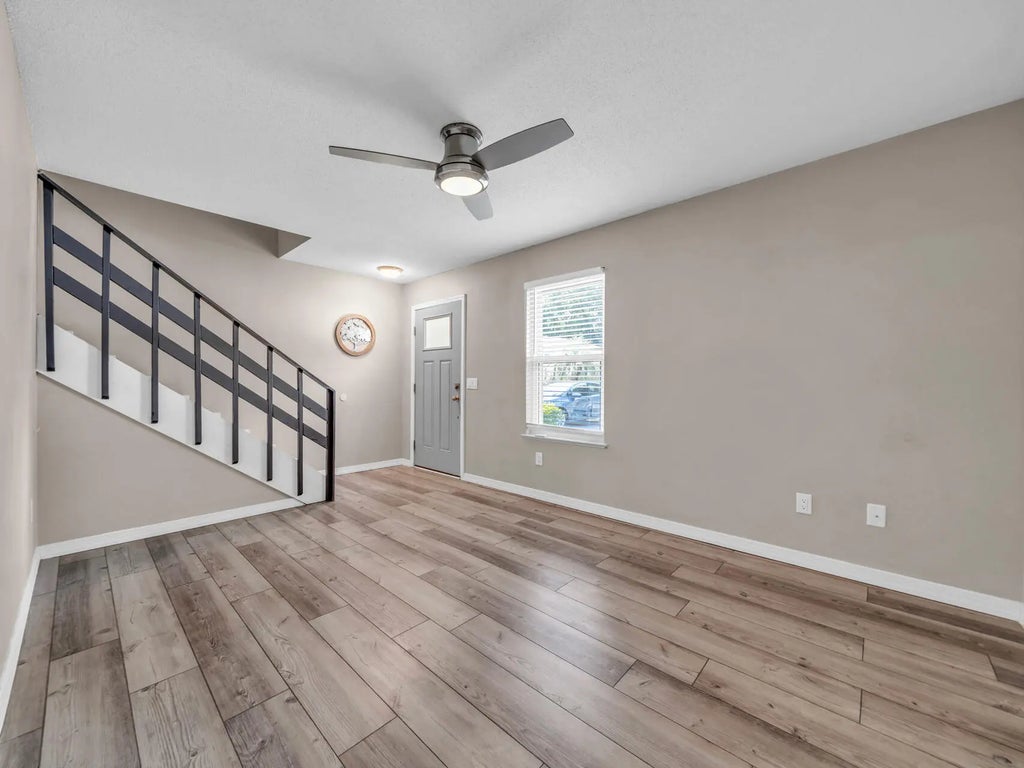 17 of 48 - 119-123 Hampton Drive, Crestview, FL