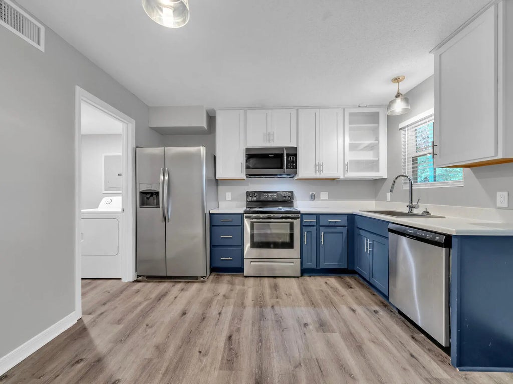 3 of 48 - 119-123 Hampton Drive, Crestview, FL