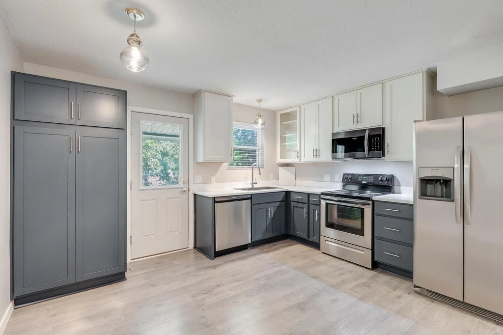 31 of 48 - 119-123 Hampton Drive, Crestview, FL