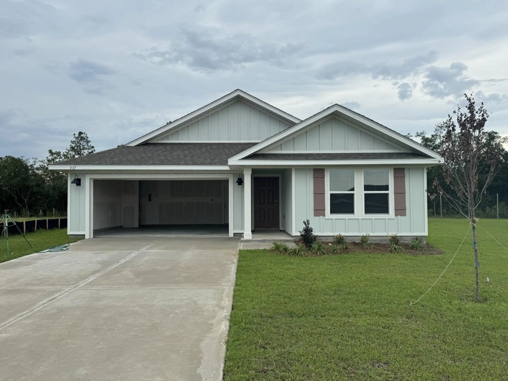 1 of 10 - 537 Mary Lou Way, Crestview, FL