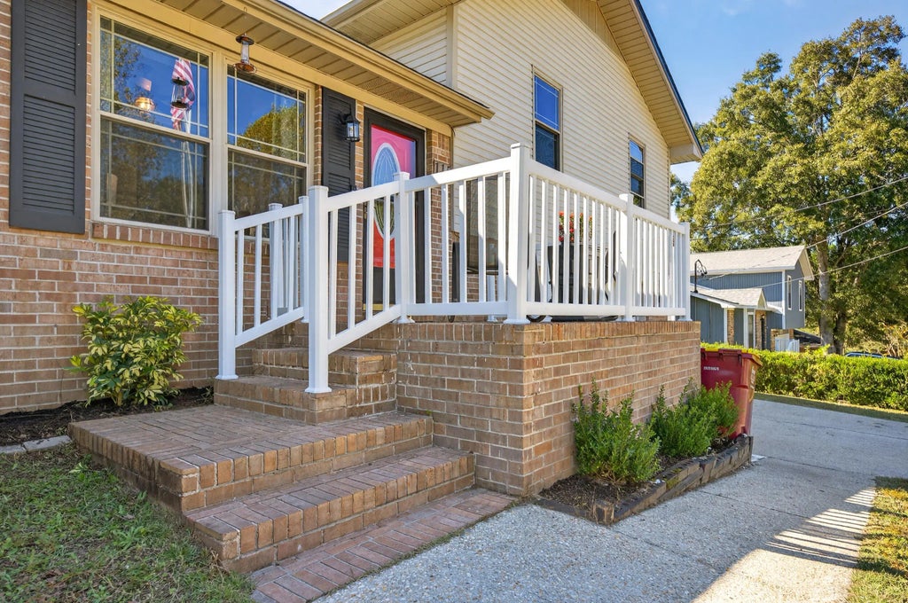 10 of 87 - 115 Campbell Avenue, Crestview, FL