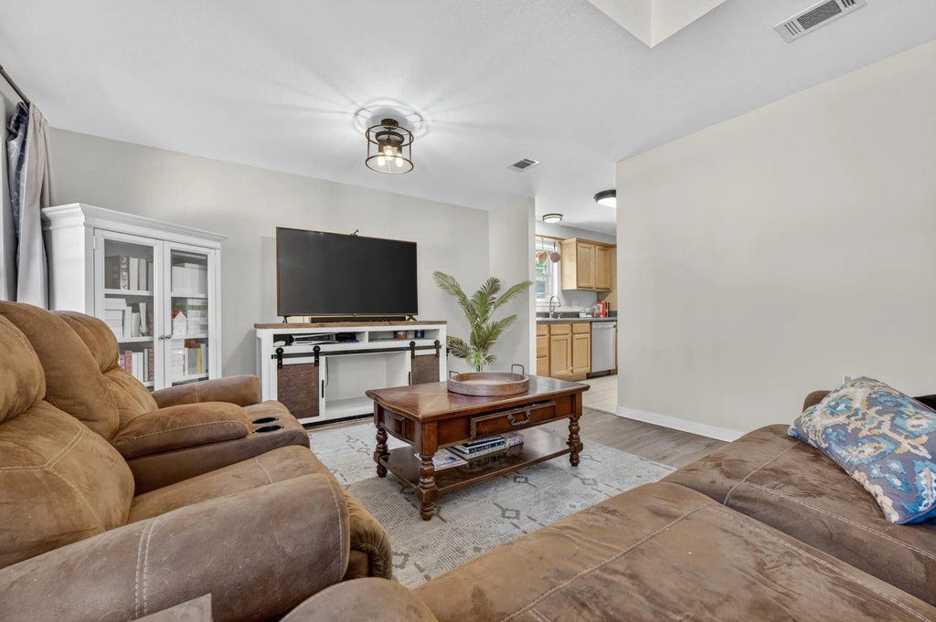 18 of 87 - 115 Campbell Avenue, Crestview, FL