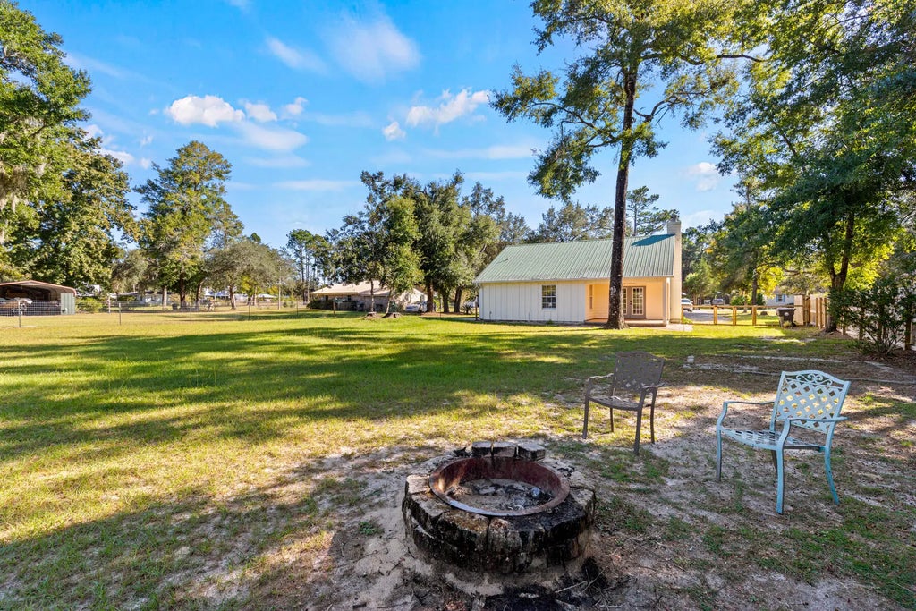 20 of 37 - 218 Sparkleberry Lane, Freeport, FL
