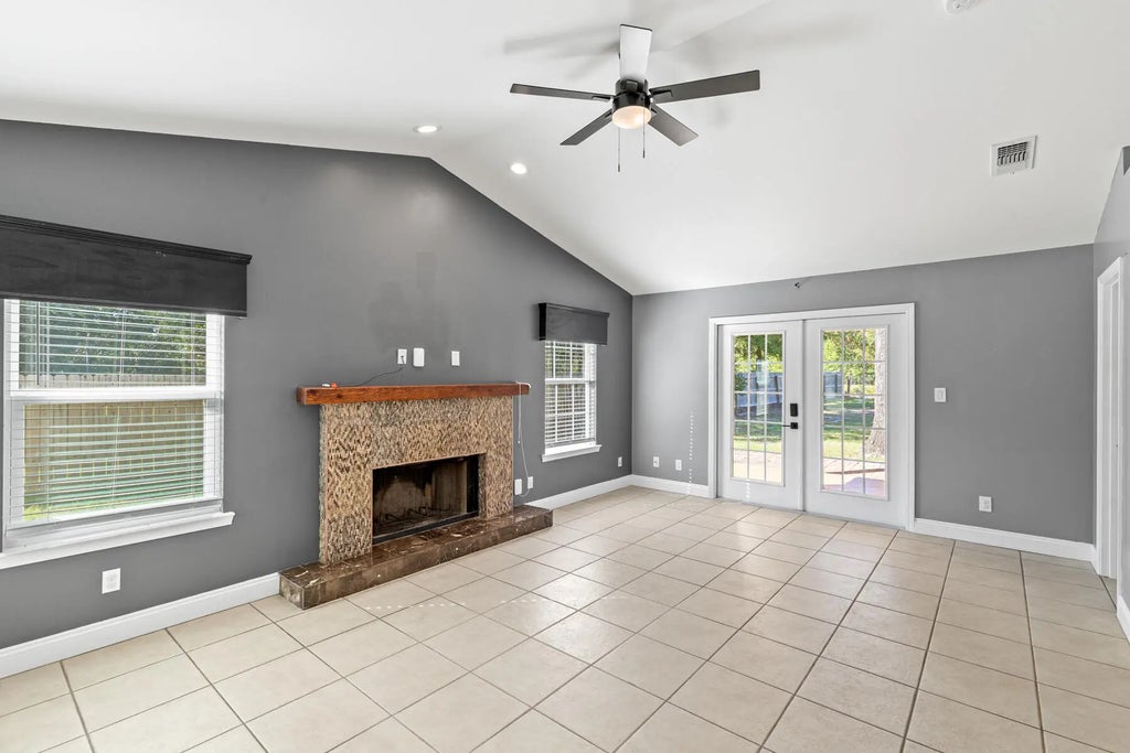 3 of 37 - 218 Sparkleberry Lane, Freeport, FL