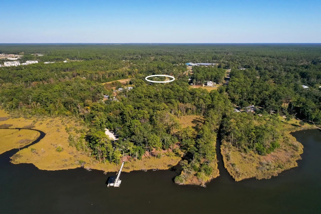 34 of 37 - 218 Sparkleberry Lane, Freeport, FL
