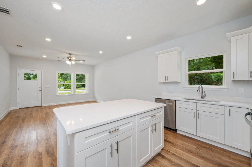 8 of 30 - 585 Brock Avenue, Crestview, FL
