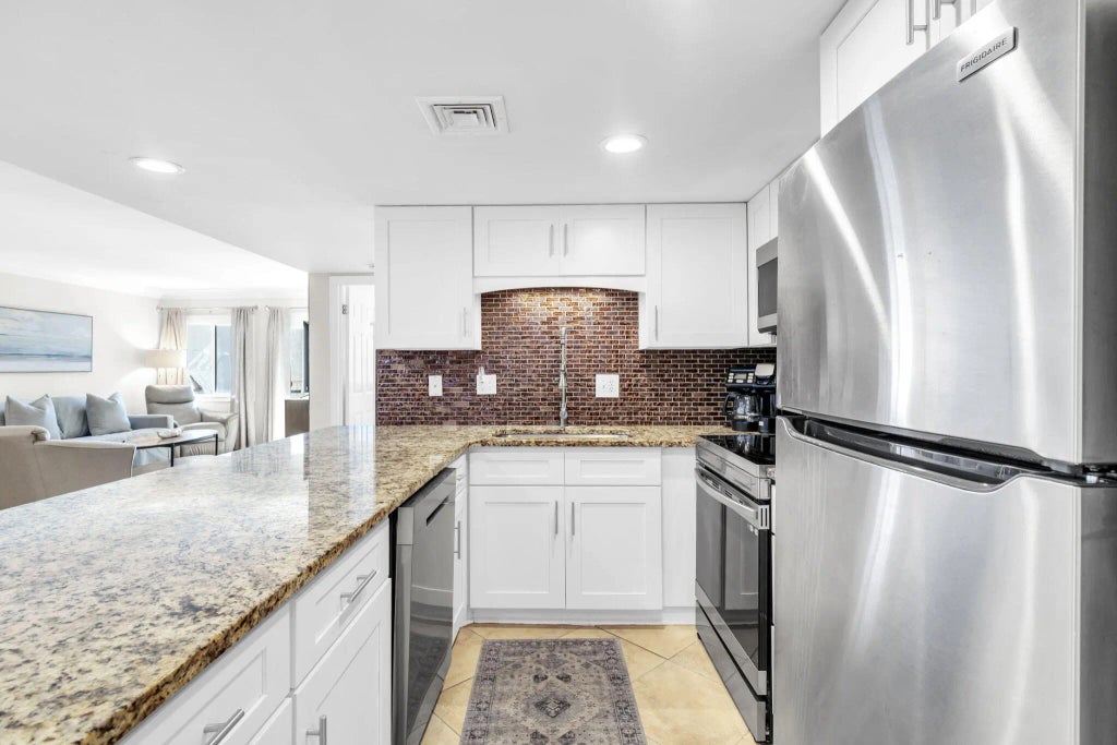 6 of 45 - 510 Gulf Shore Drive Unit 415, Destin, FL