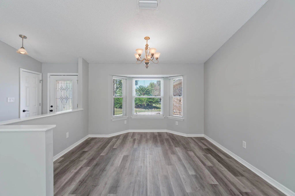 6 of 41 - 7401 Sandstone Street, Navarre, FL