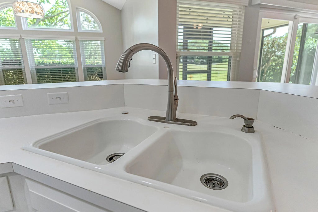 16 of 61 - 901 Shalimar Cove, Shalimar, FL