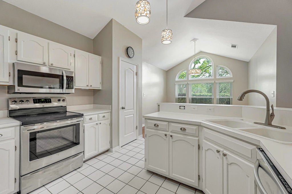 20 of 61 - 901 Shalimar Cove, Shalimar, FL