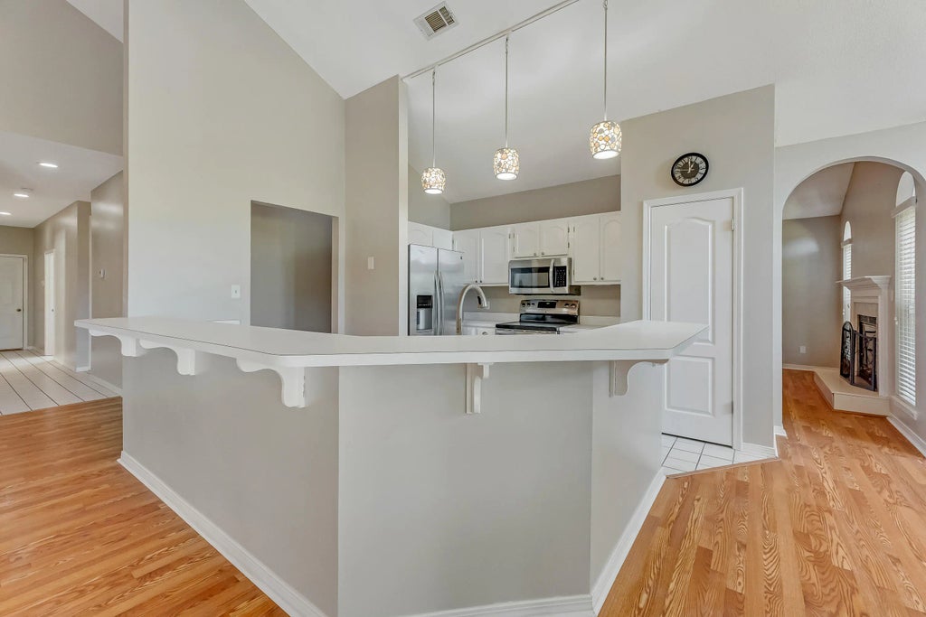 22 of 61 - 901 Shalimar Cove, Shalimar, FL