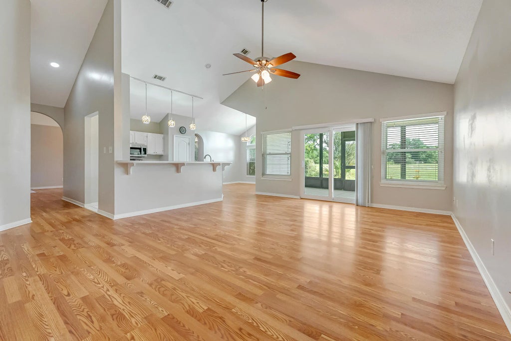 25 of 61 - 901 Shalimar Cove, Shalimar, FL