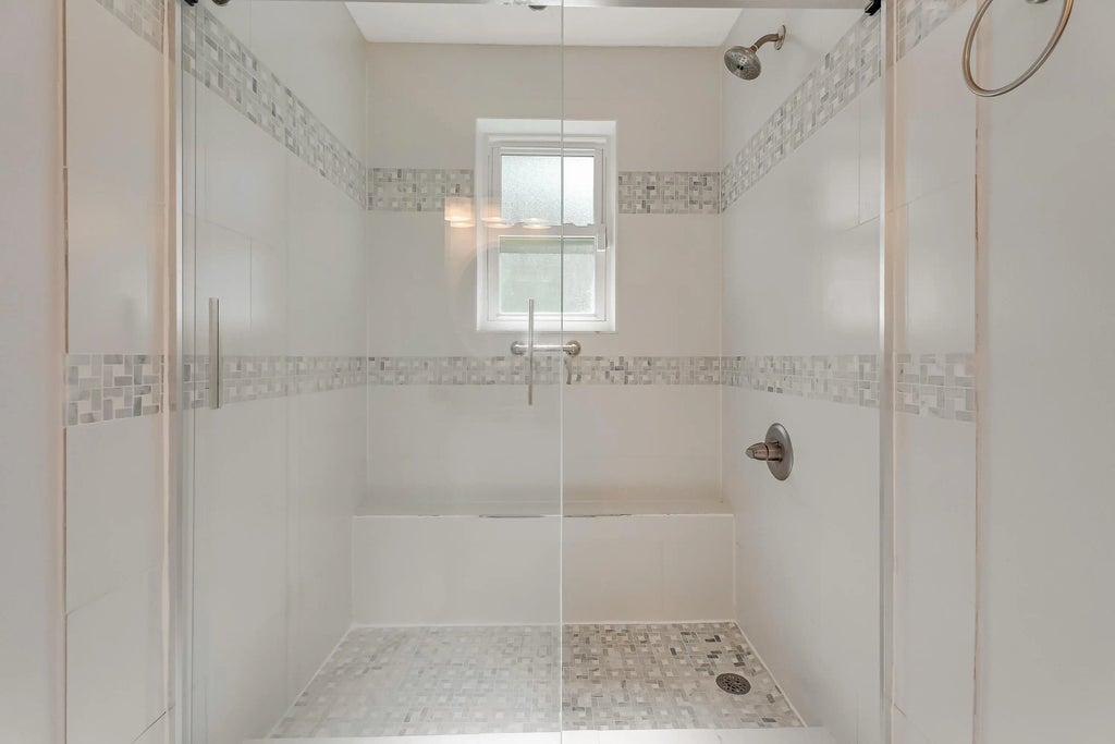 35 of 61 - 901 Shalimar Cove, Shalimar, FL