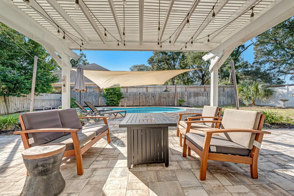 2 of 56 - 642 Russell Boulevard, Fort Walton Beach, FL