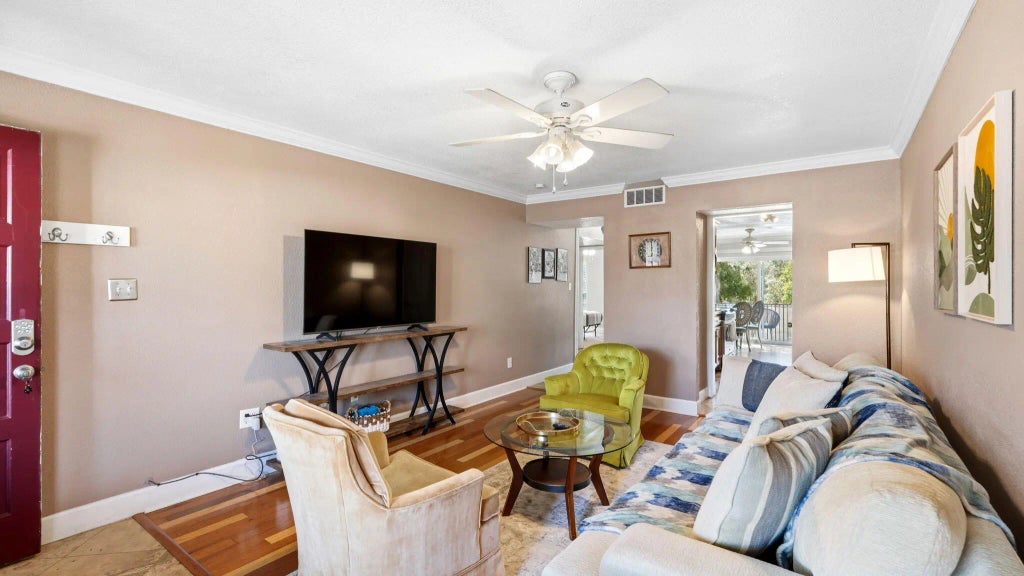 2 of 27 - 210 Pelham Road 215a, Fort Walton Beach, FL