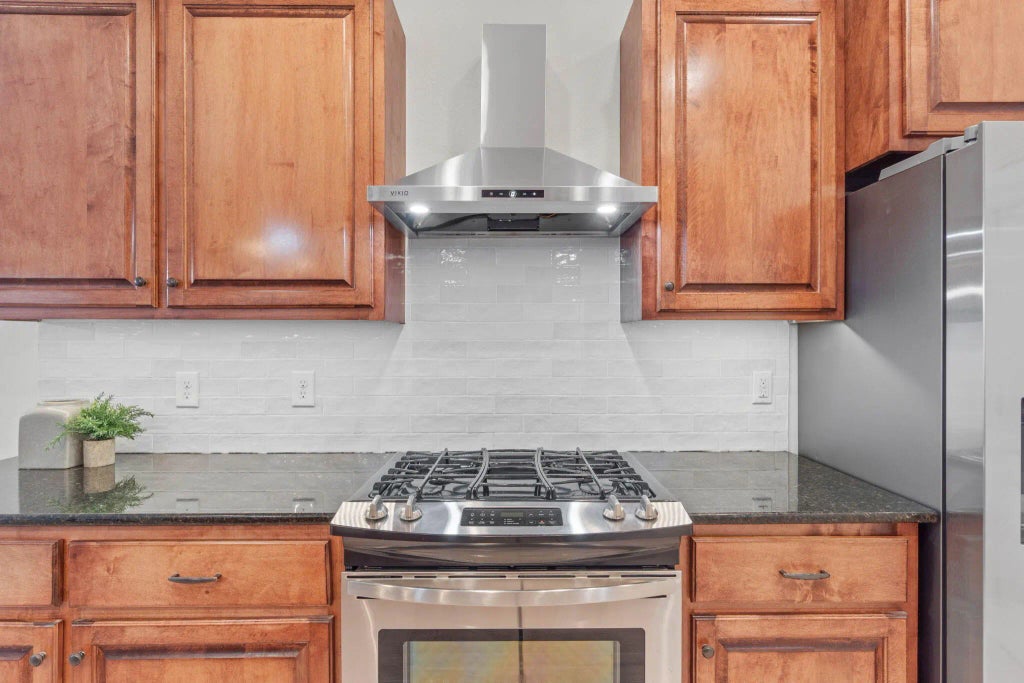 14 of 41 - 2071 Fountainview Drive, Navarre, FL