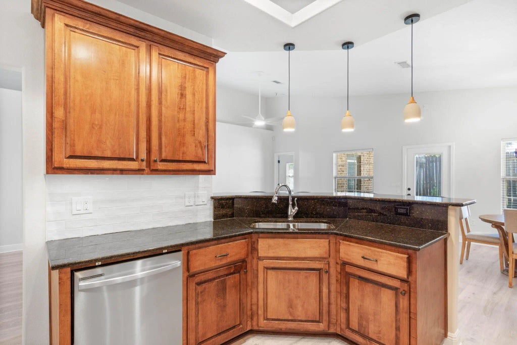 15 of 41 - 2071 Fountainview Drive, Navarre, FL