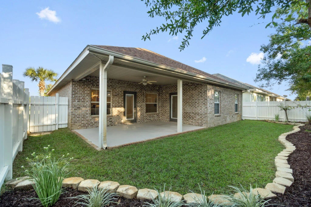 29 of 41 - 2071 Fountainview Drive, Navarre, FL