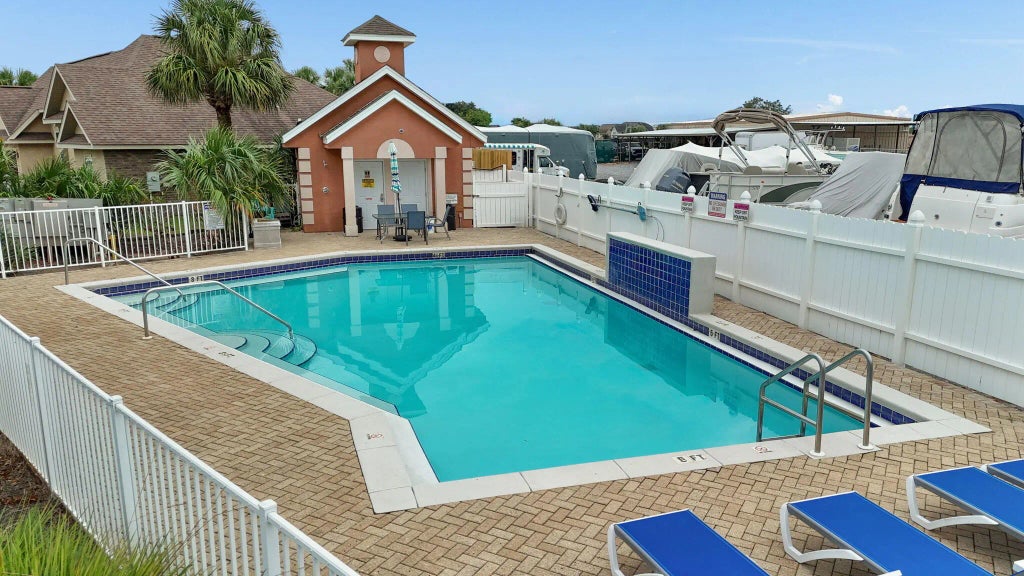 30 of 41 - 2071 Fountainview Drive, Navarre, FL