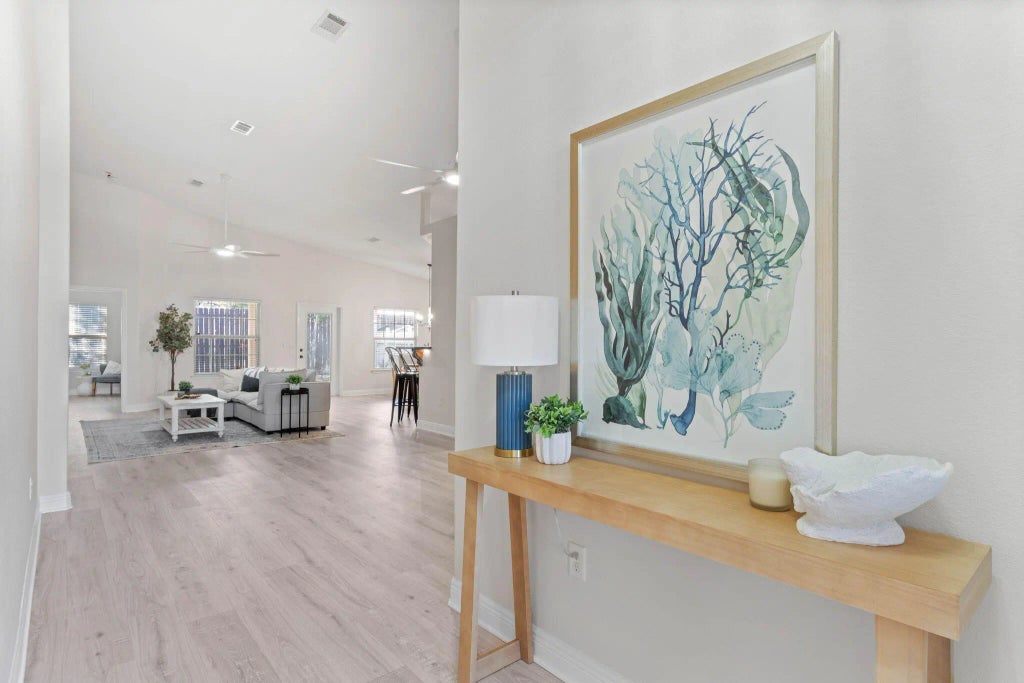 6 of 41 - 2071 Fountainview Drive, Navarre, FL