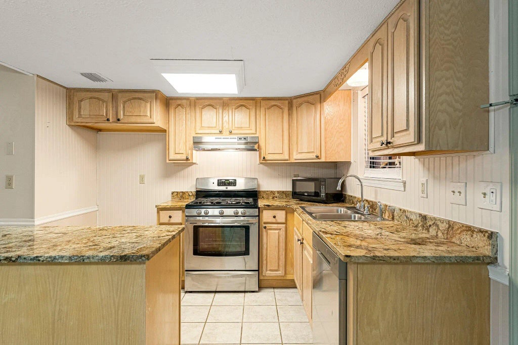 8 of 26 - 176 White Sandy Drive, Panama City Beach, FL