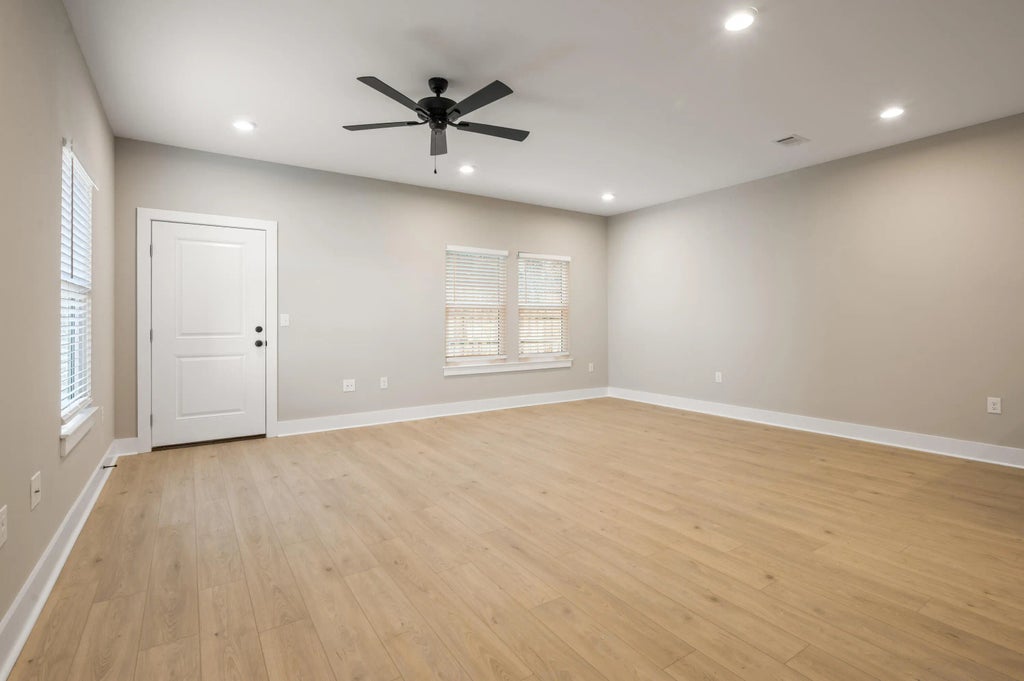 9 of 44 - 164 Westview Avenue, Valparaiso, FL