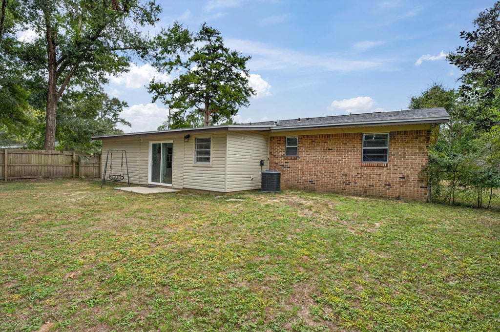 43 of 46 - 313 Brackin Street A, Crestview, FL