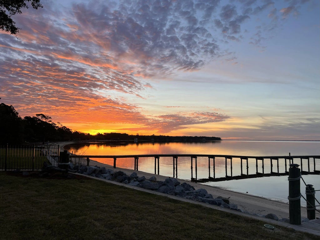 37 of 40 - 68 Dolphin Place, Freeport, FL